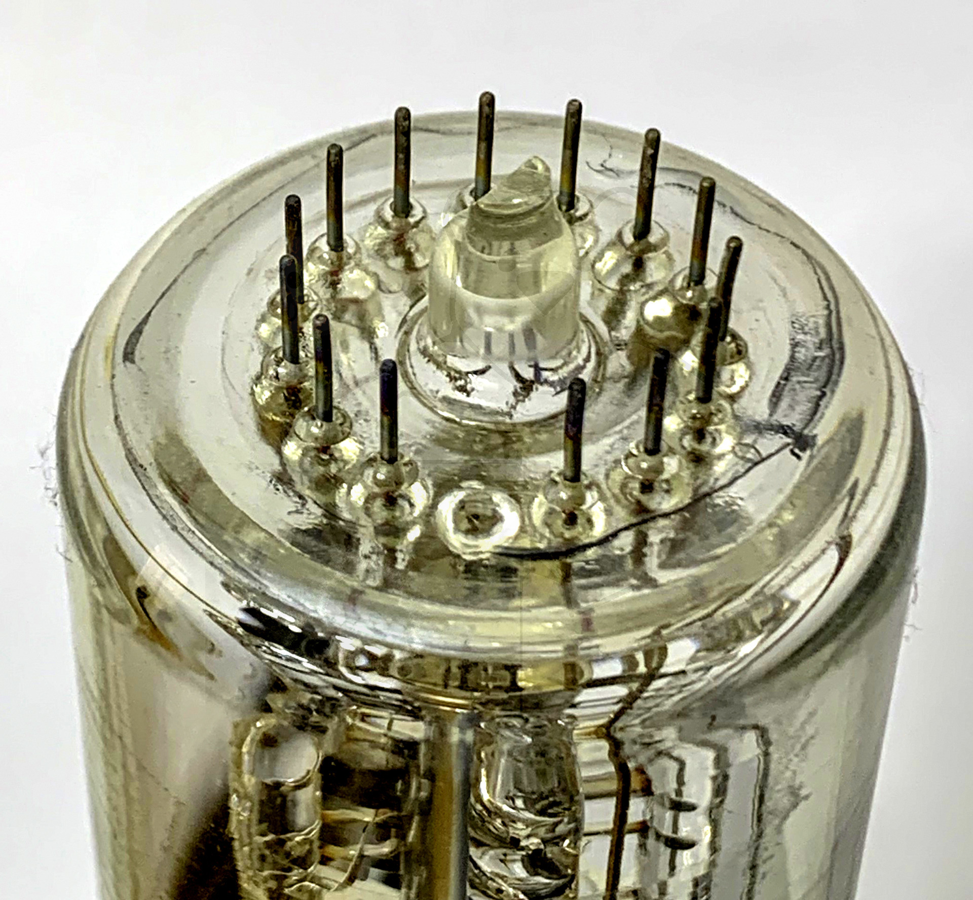 Röhren mit: Spezialsockel, Bildröhren